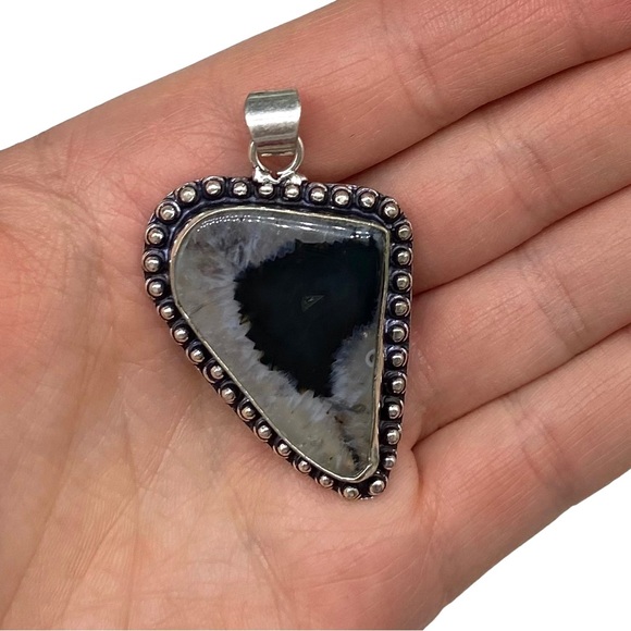 New Solar Agate Crystal Natural Stone Pendant. 2 1/8” Long. 925 silver overlay - Picture 5 of 5